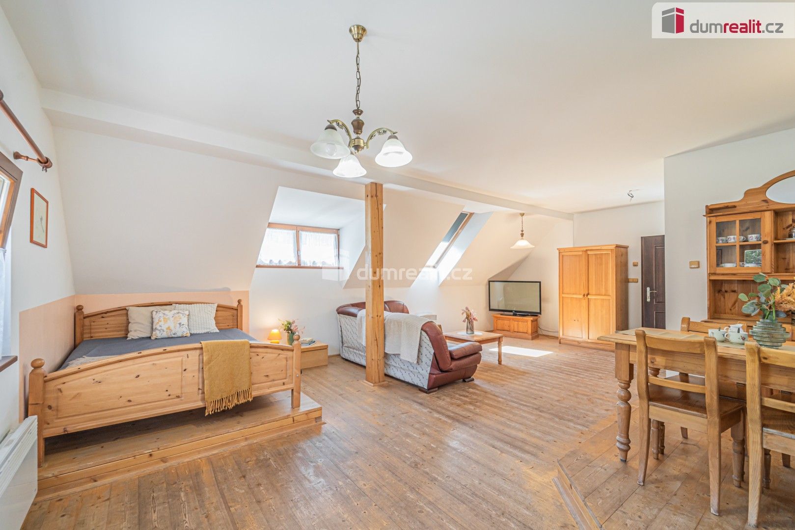 Prodej komerčního prostoru 738 m² - foto 19