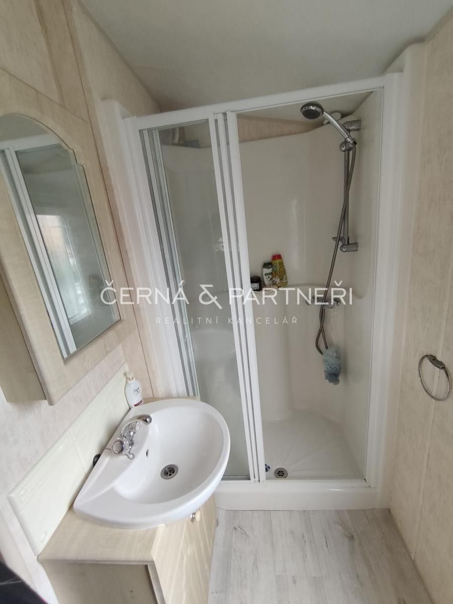 Prodej nemovitosti 40 m² - foto 6