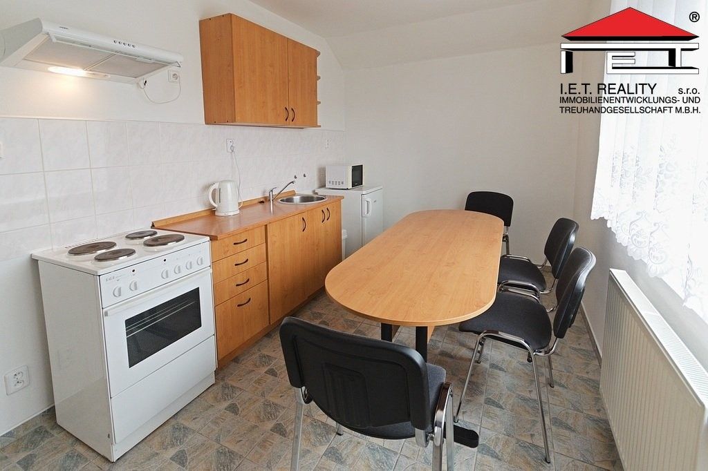 Pronájem bytu 2+1 54 m² - foto 3