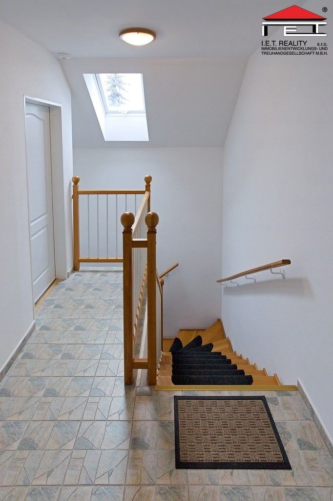 Pronájem bytu 2+1 54 m² - foto 12