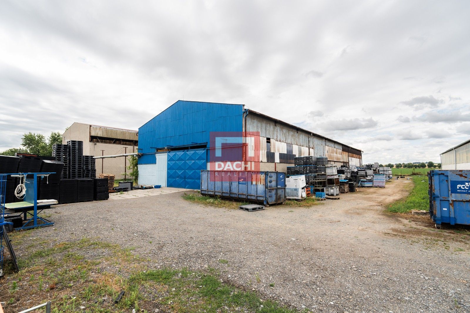 Pronájem komerčního prostoru 1100 m² - foto 12