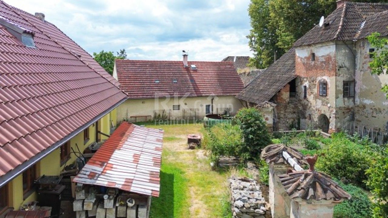 Prodej nemovitosti 1144 m² - foto 5