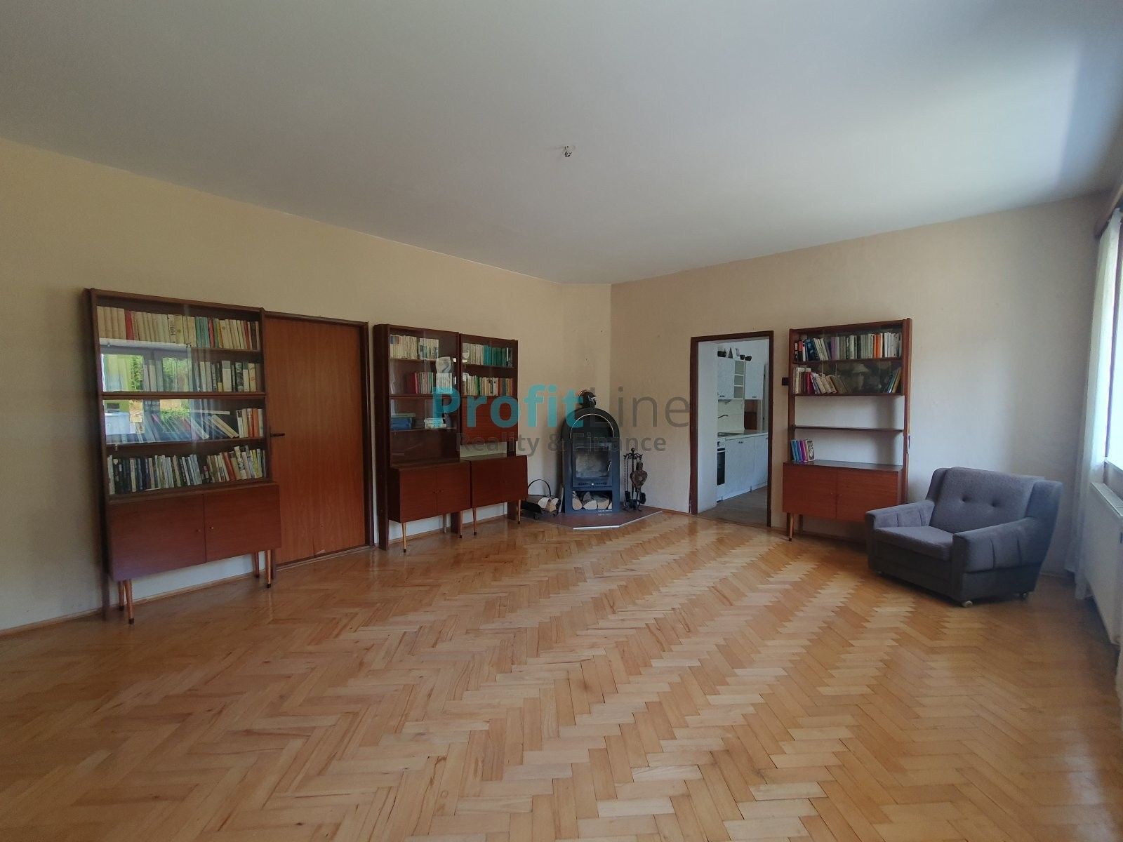Prodej nemovitosti 659 m² - foto 4