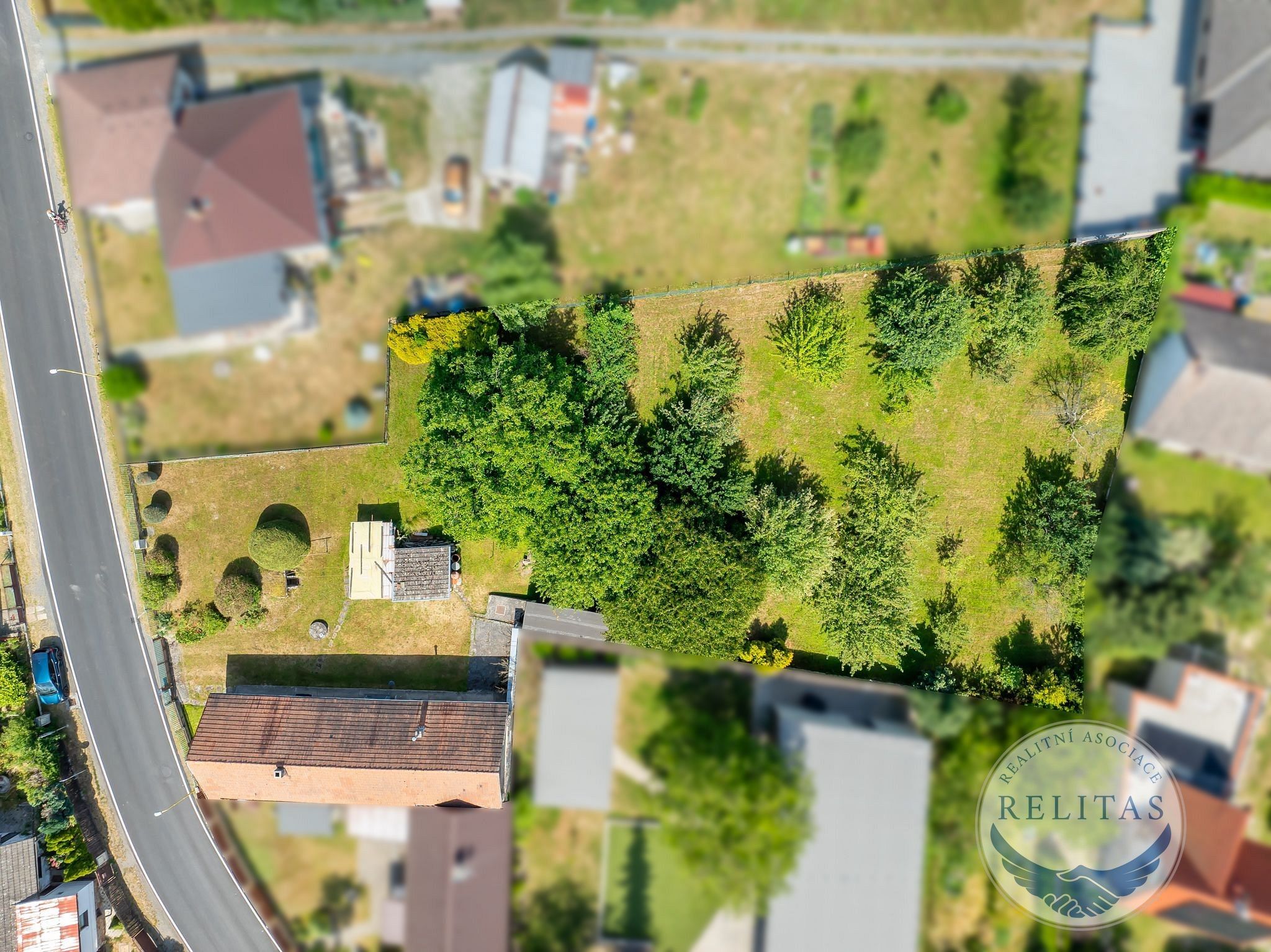 Prodej pozemku 2069 m² - foto 11