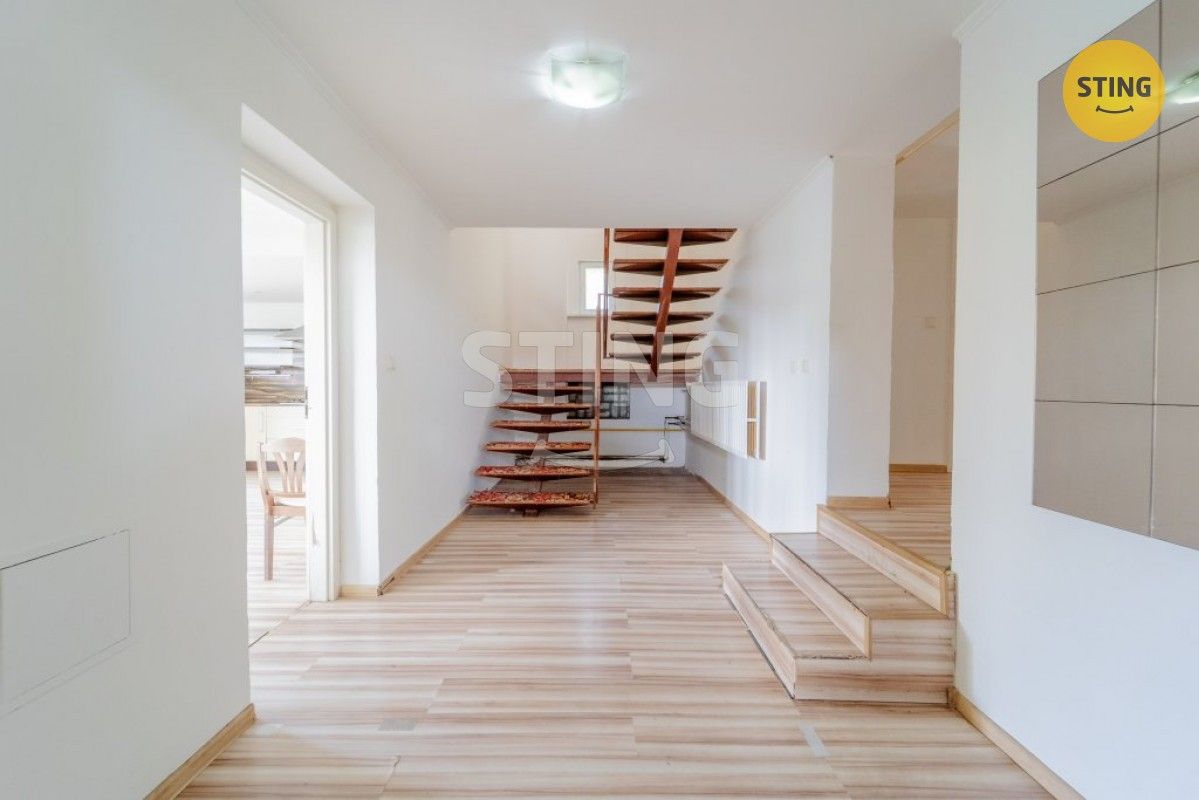 Prodej domu 279 m² - foto 16