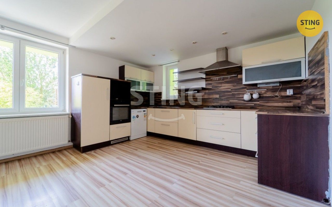 Prodej domu 279 m² - foto 3