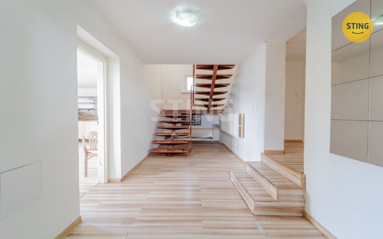 Prodej domu 279 m² - foto 17