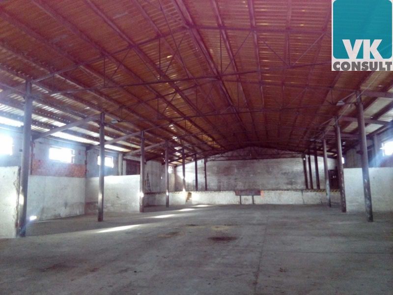 Pronájem komerčního prostoru 800 m² - foto 6