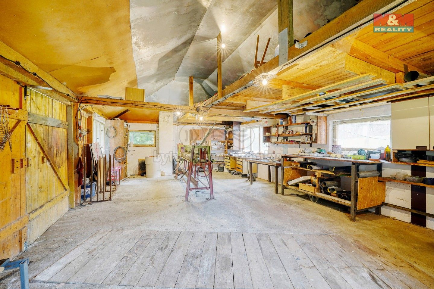 Prodej nemovitosti 203 m² - foto 24