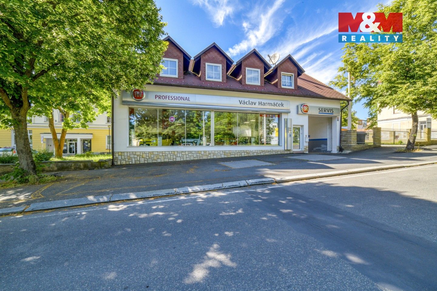 Prodej komerčního prostoru 932 m² - foto 10