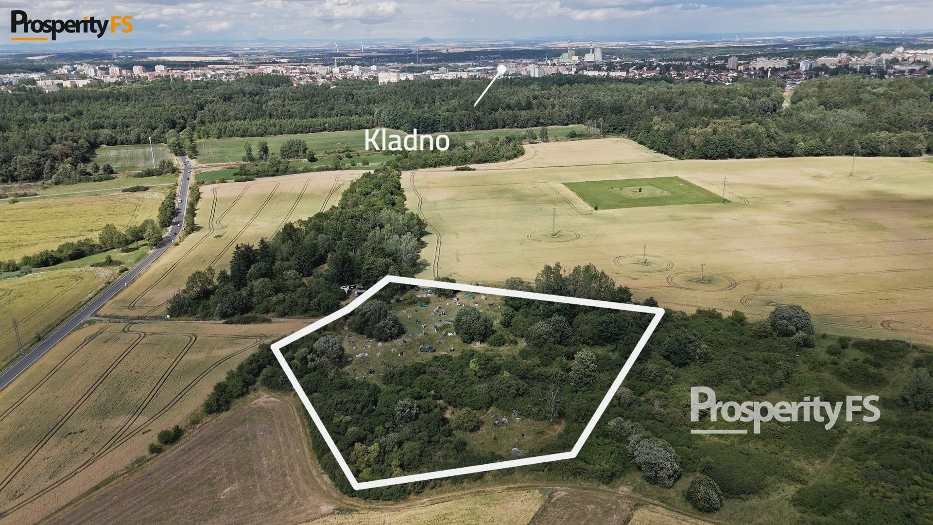 Prodej pozemku 15944 m² - foto 1