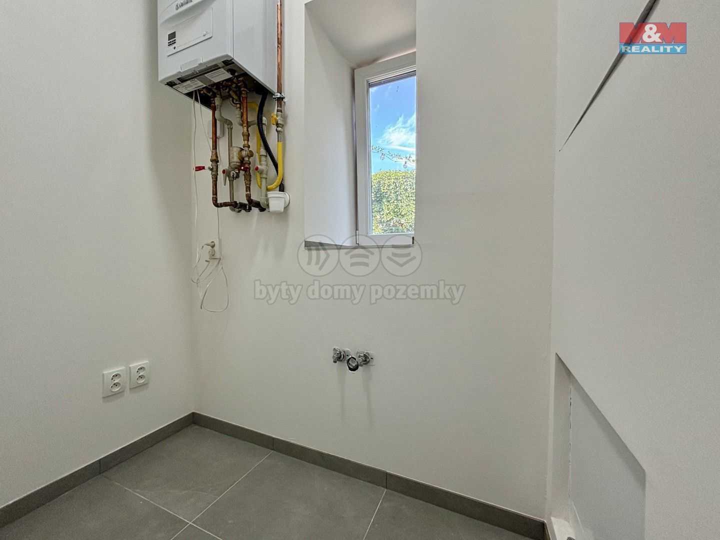 Pronájem komerčního prostoru 35 m² - foto 6