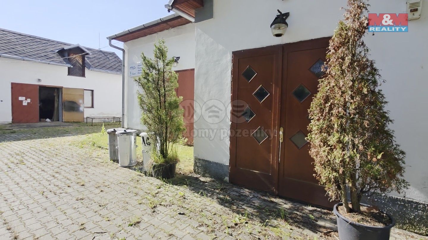 Prodej komerčního prostoru 500 m² - foto 6
