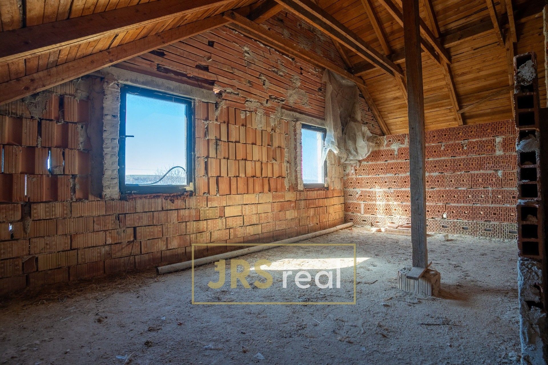 Prodej komerčního prostoru 490 m² - foto 7