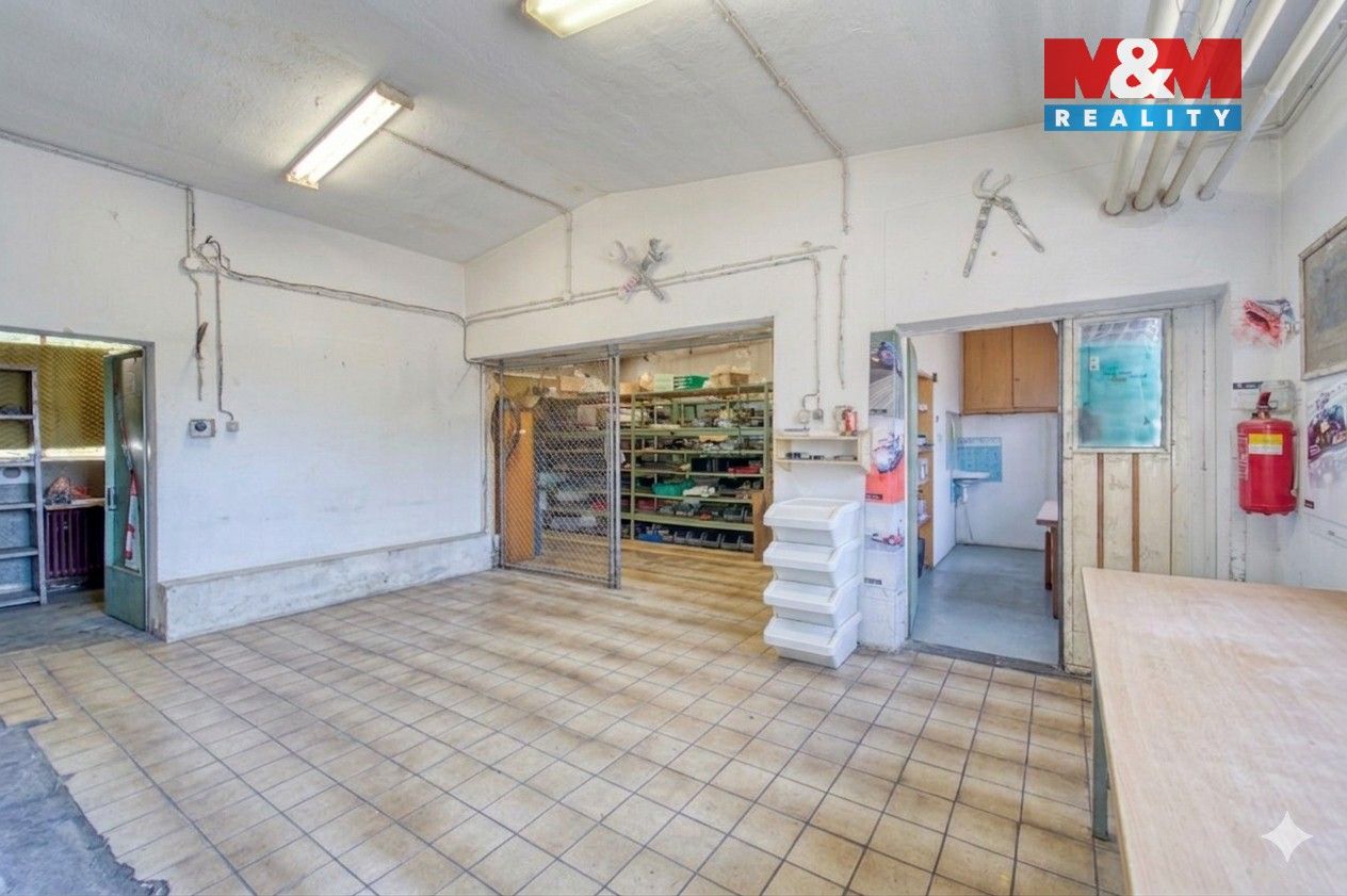 Pronájem komerčního prostoru 378 m² - foto 6