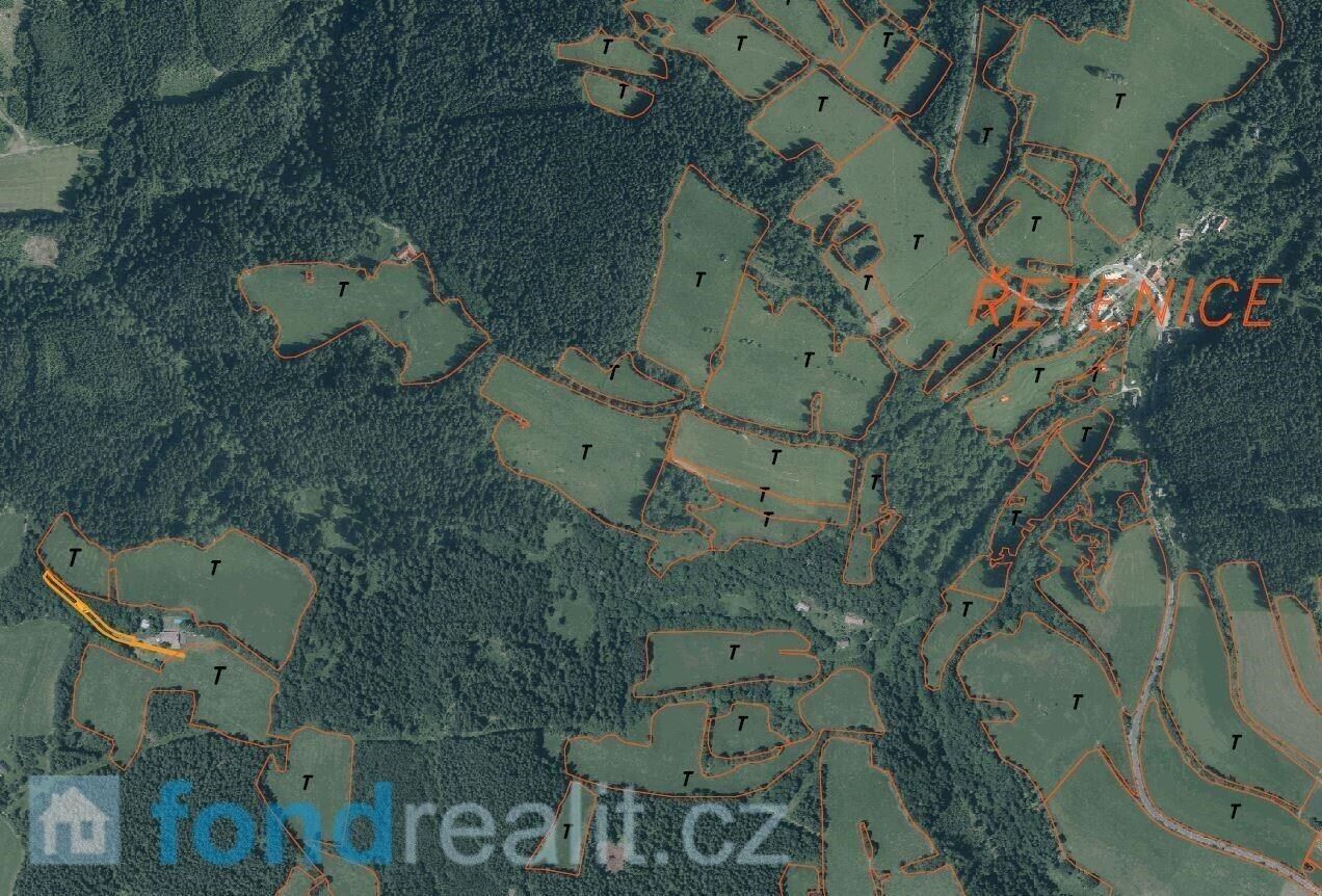 Prodej nemovitosti 1922 m² - foto 4