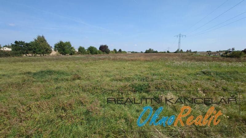 Prodej pozemku 1726 m² - foto 1