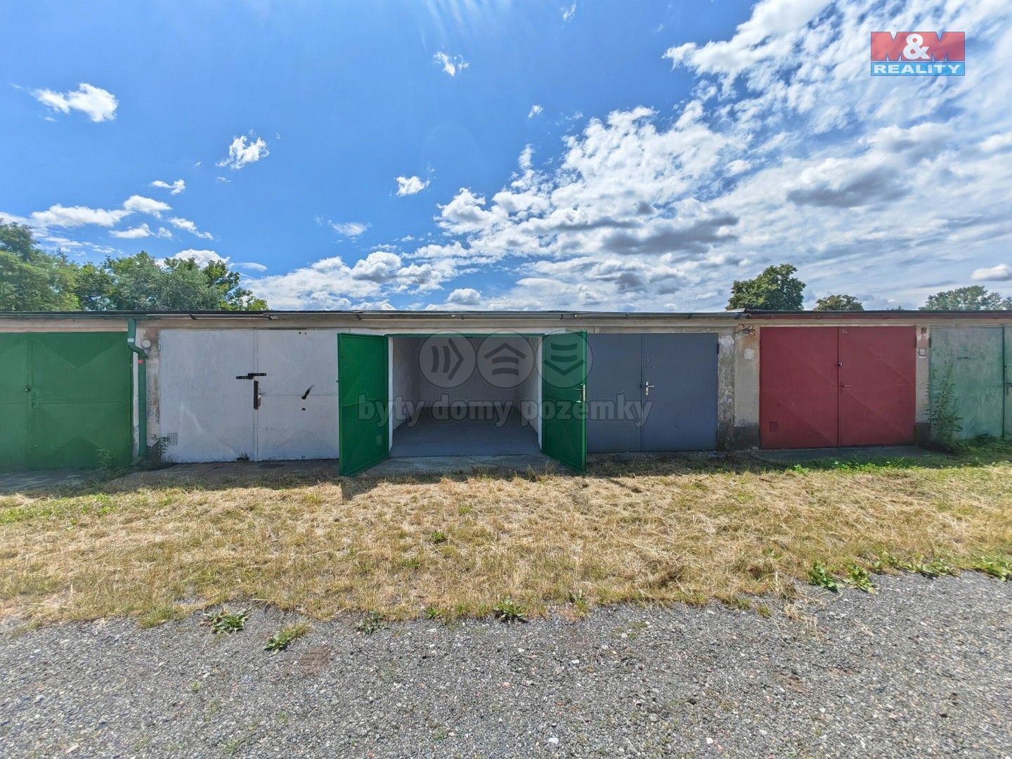 Prodej nemovitosti 18 m² - foto 2