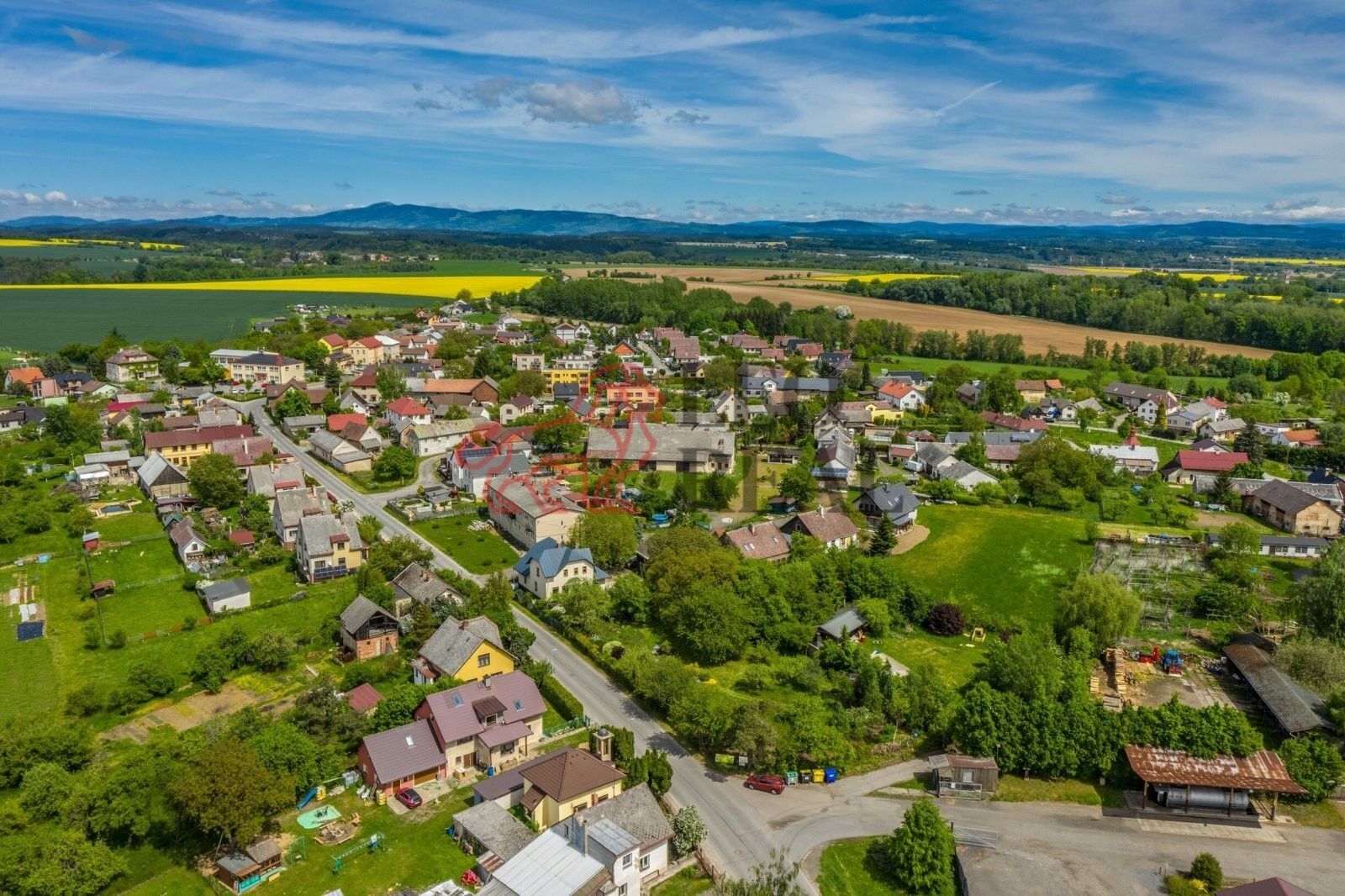 Prodej pozemku 800 m² - foto 5