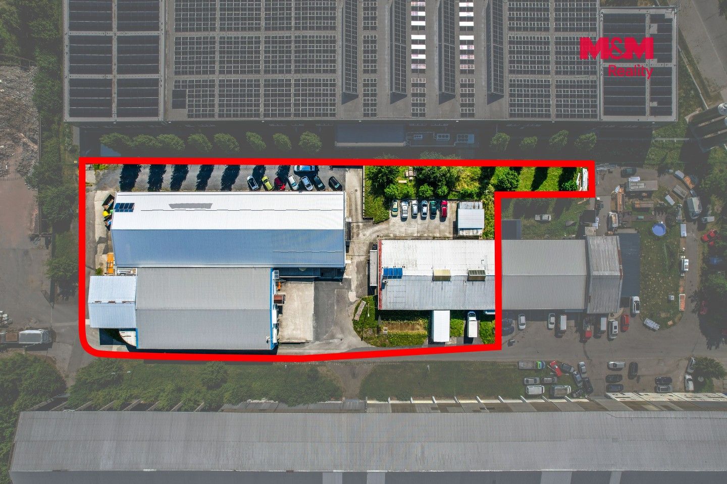 Prodej komerčního prostoru 2469 m² - foto 2