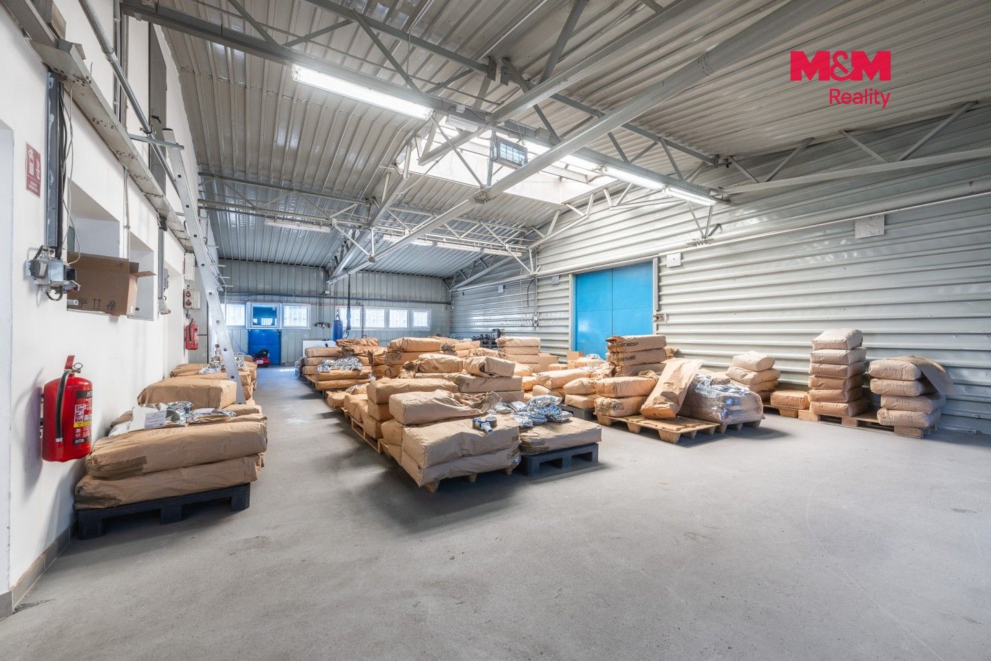 Prodej komerčního prostoru 2469 m² - foto 5