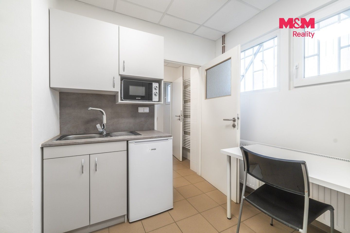Prodej komerčního prostoru 2469 m² - foto 15
