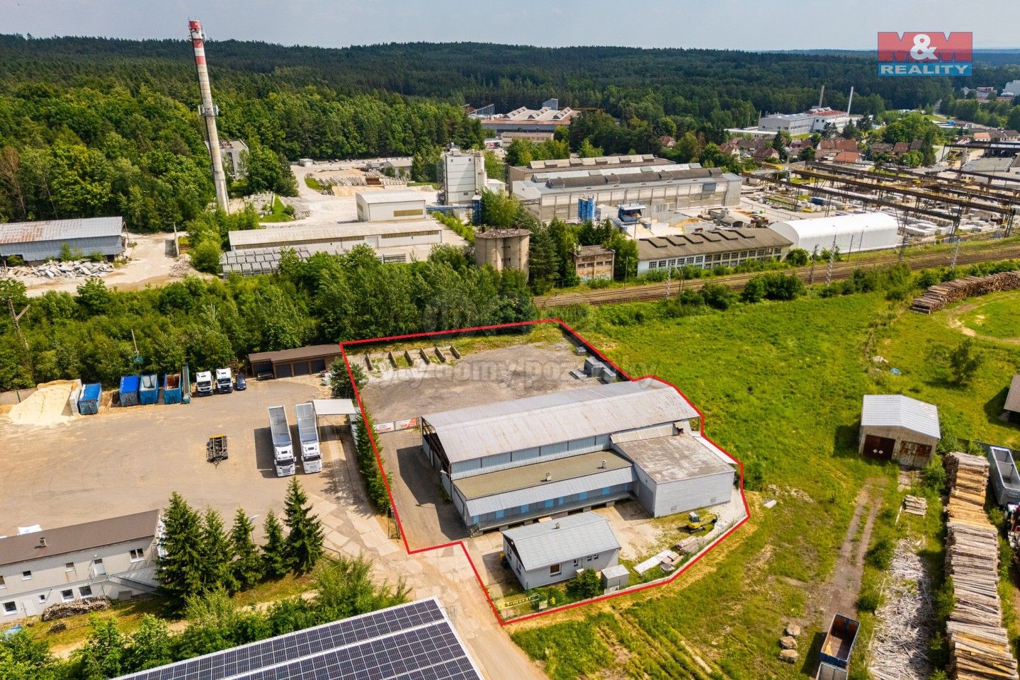 Prodej komerčního prostoru 4001 m² - foto 2
