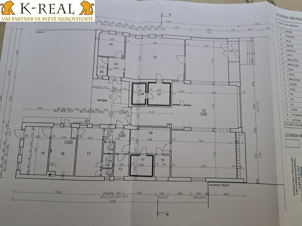 Pronájem komerčního prostoru 420 m² - foto 2