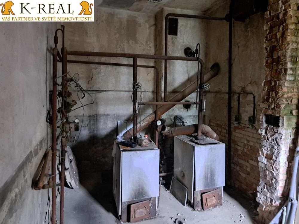 Pronájem komerčního prostoru 420 m² - foto 22