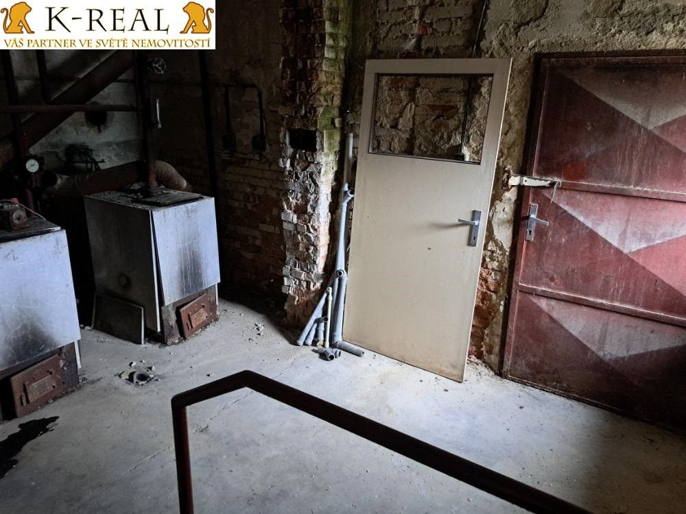 Pronájem komerčního prostoru 420 m² - foto 25