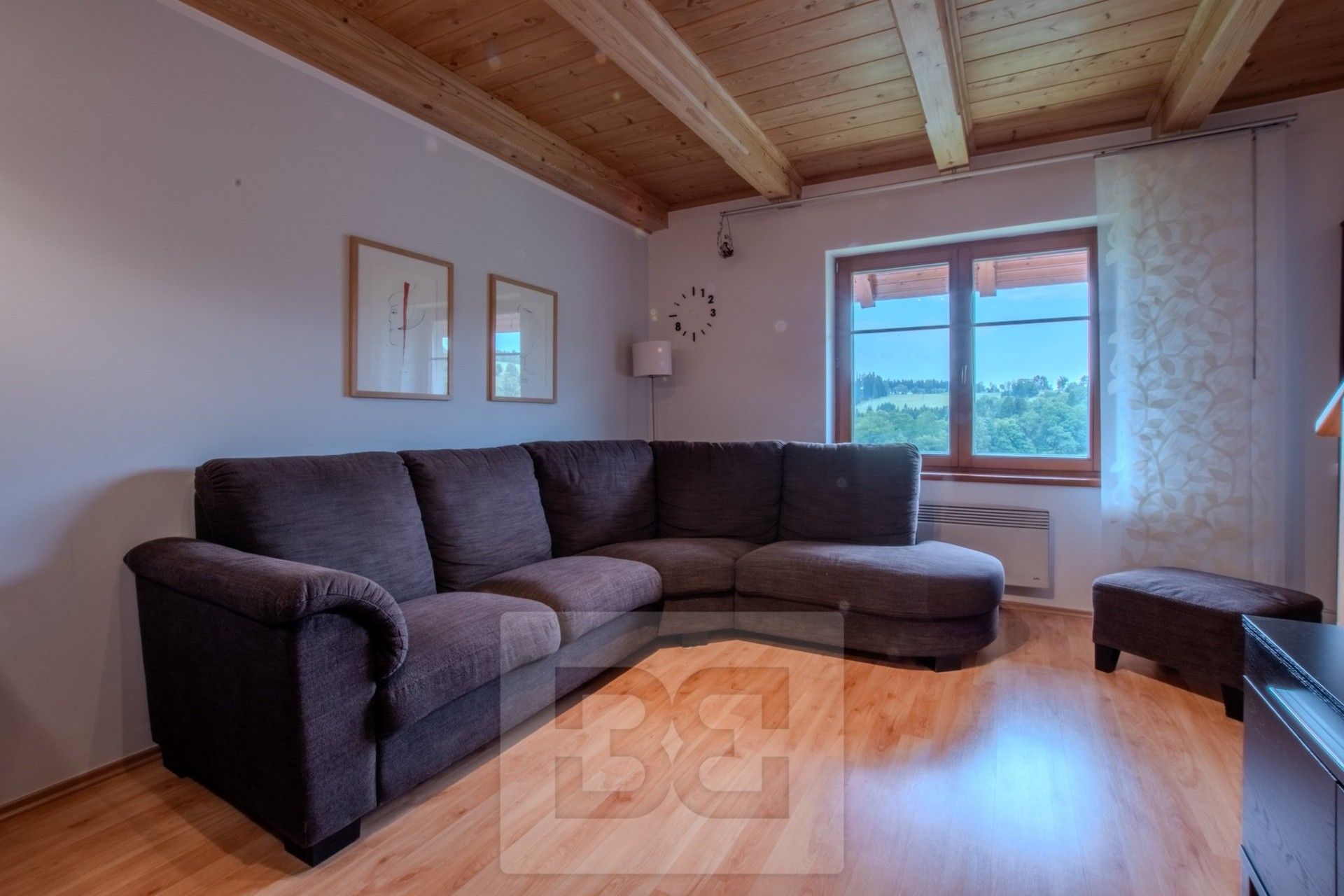Pronájem bytu 3+kk 74 m² - foto 2