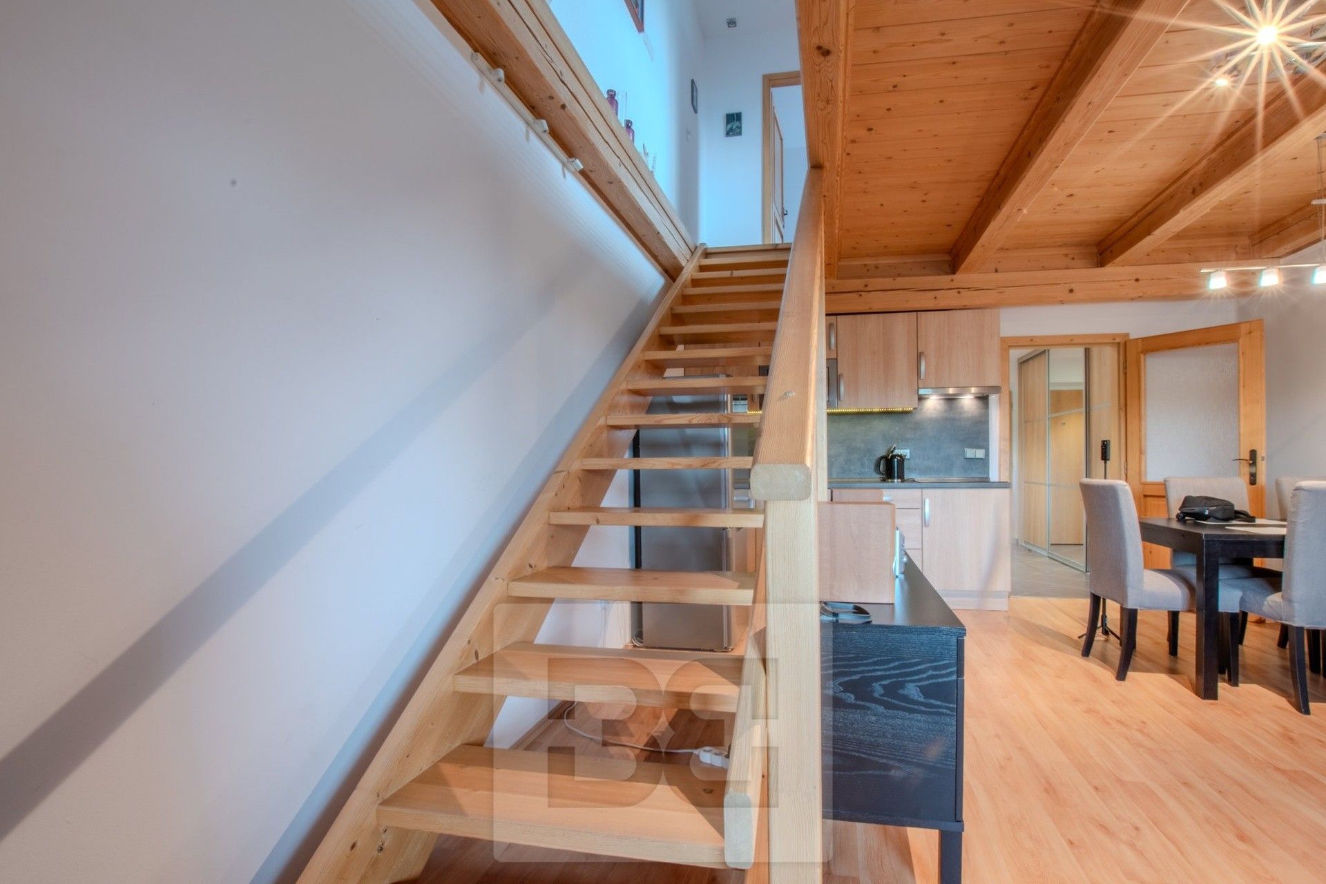 Pronájem bytu 3+kk 74 m² - foto 10