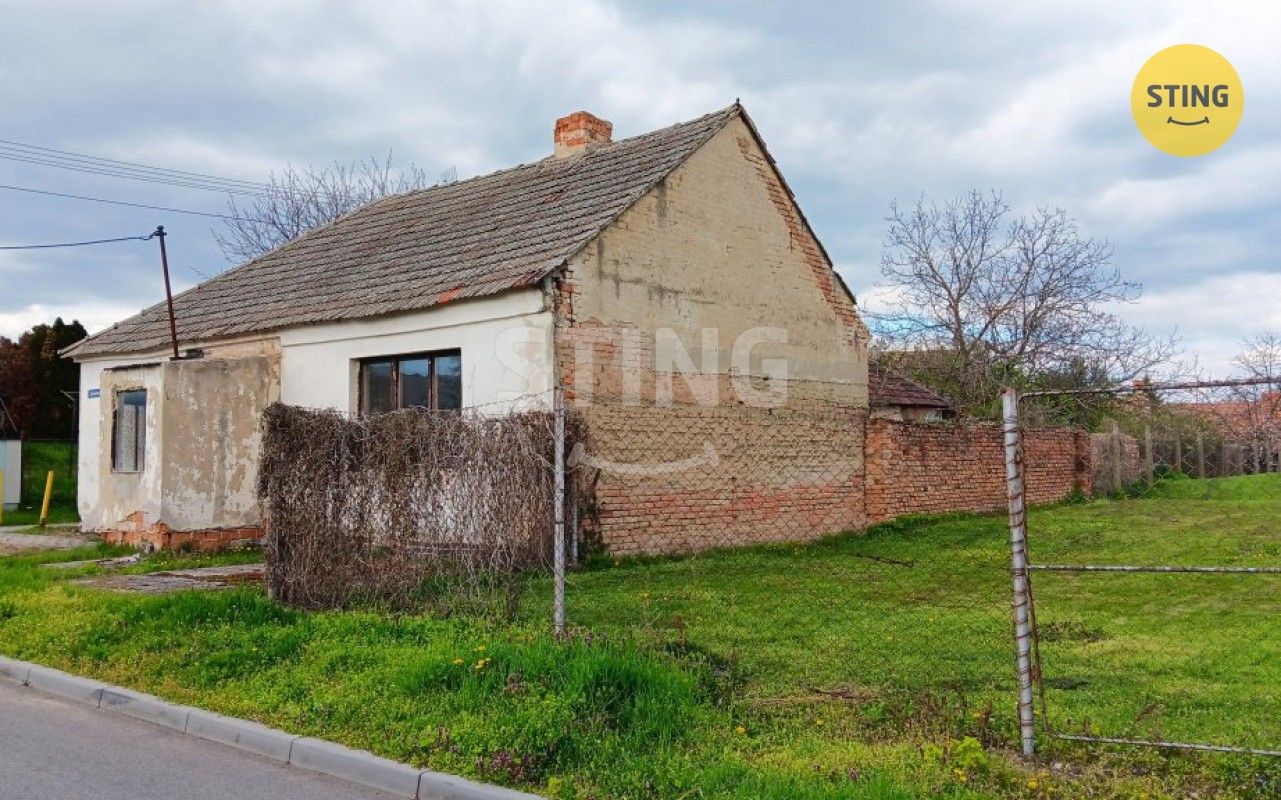 Prodej domu 90 m² - foto 1