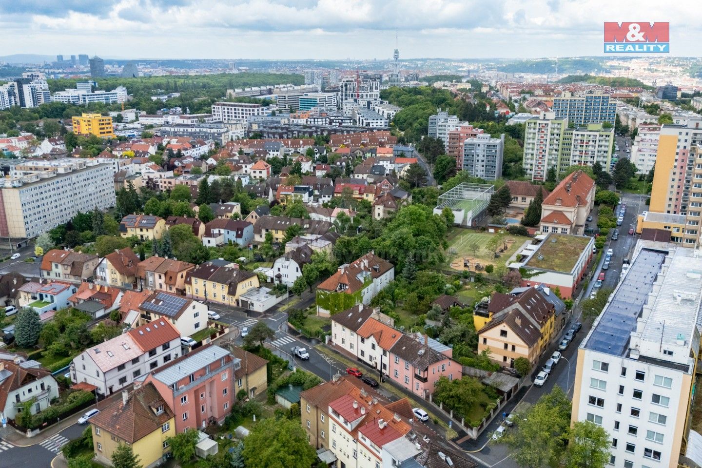 Prodej komerčního prostoru 64 m² - foto 12