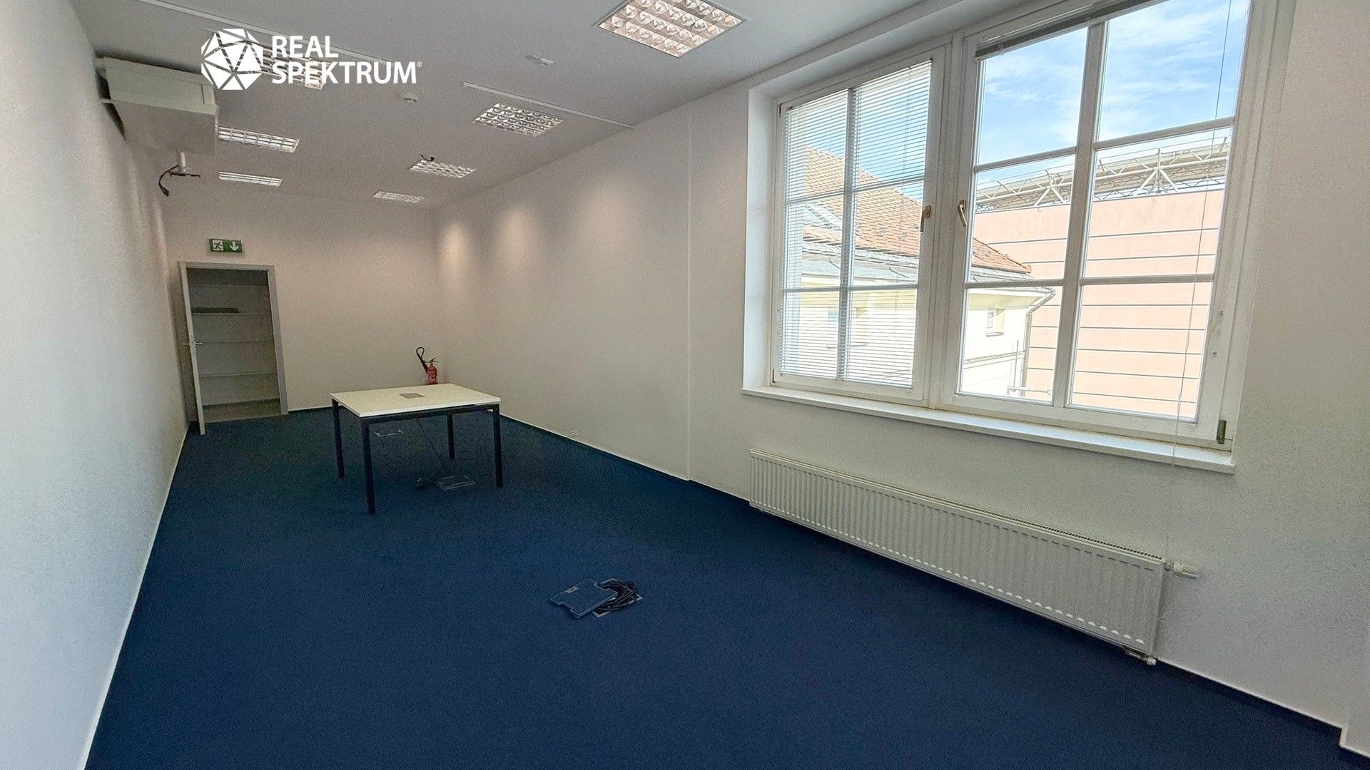 Pronájem komerčního prostoru 149 m² - foto 3