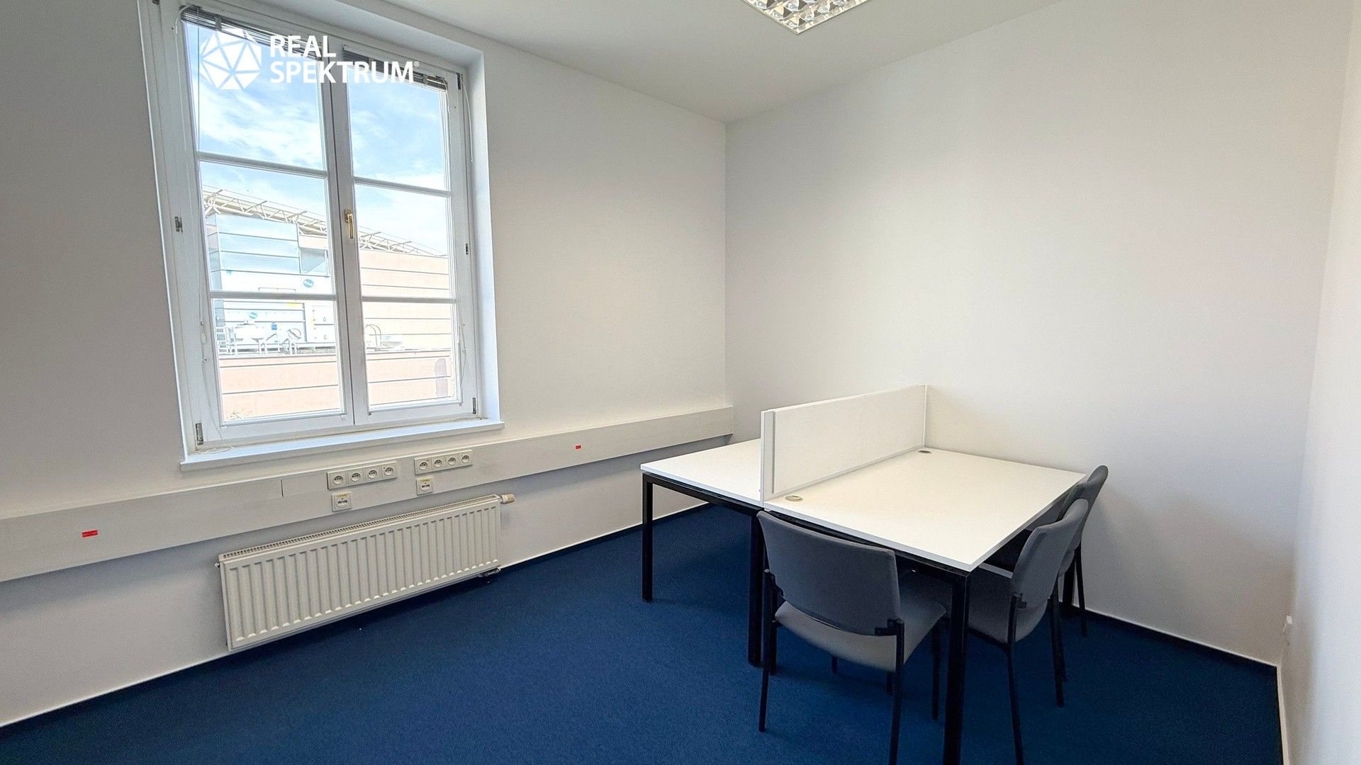 Pronájem komerčního prostoru 149 m² - foto 4