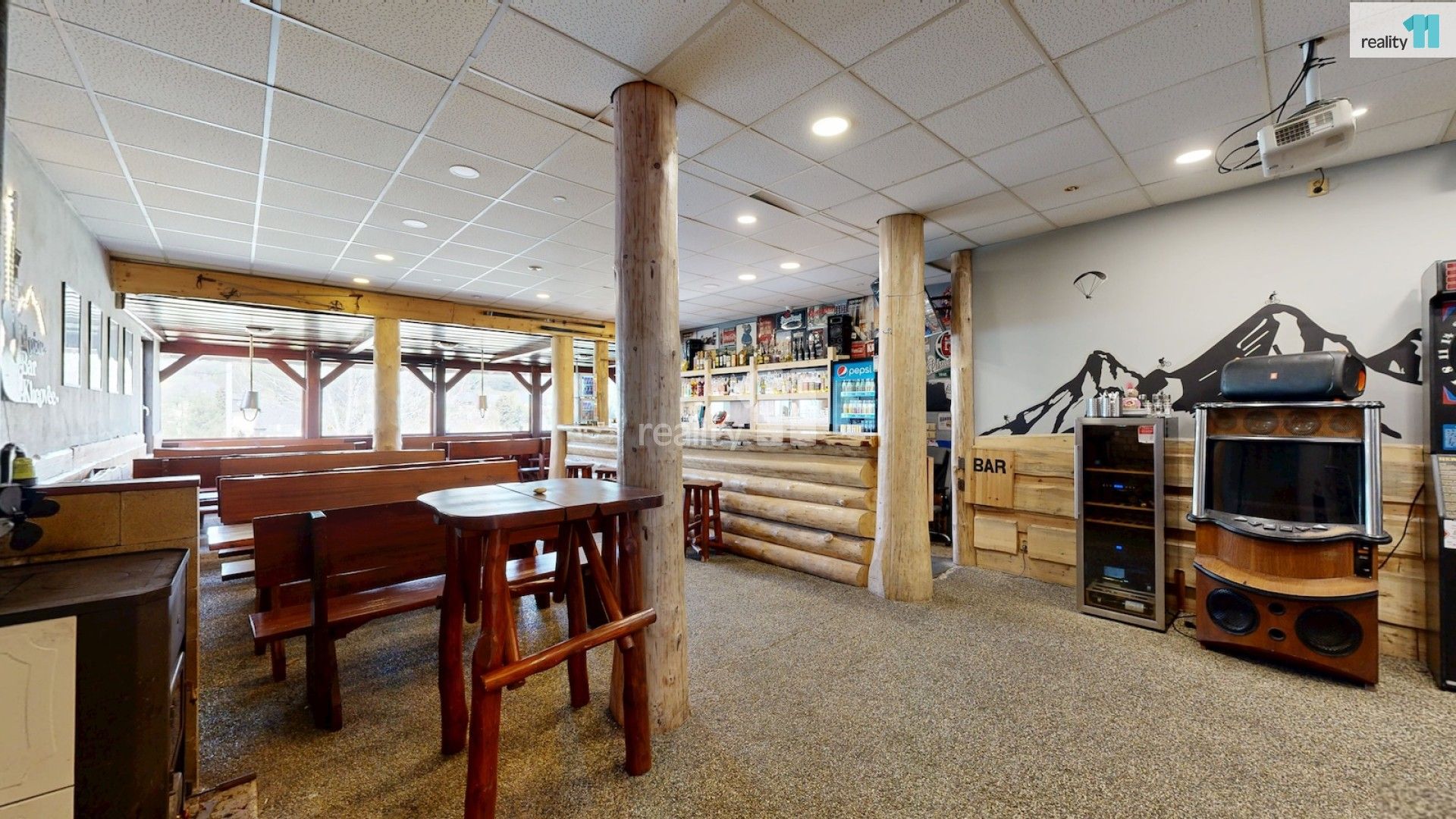 Prodej komerčního prostoru 229 m² - foto 8