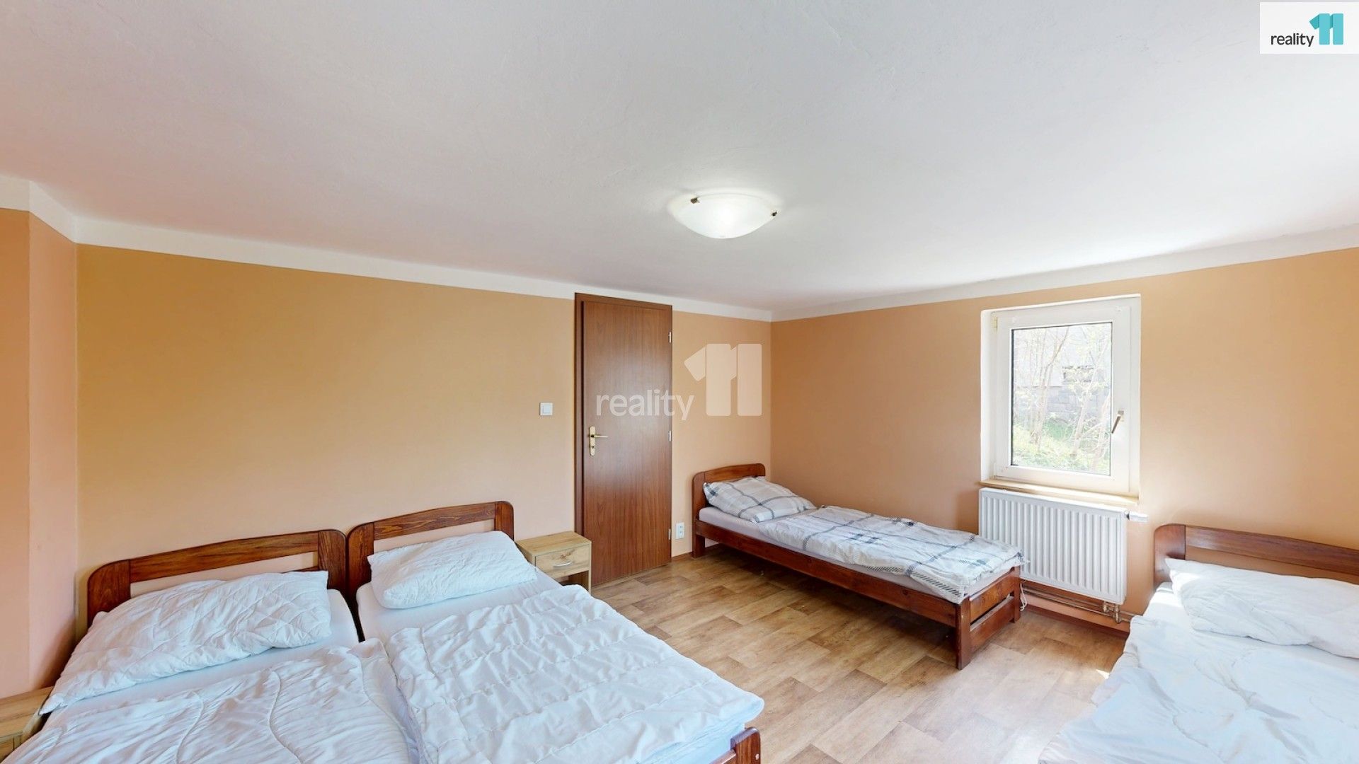 Prodej komerčního prostoru 370 m² - foto 8