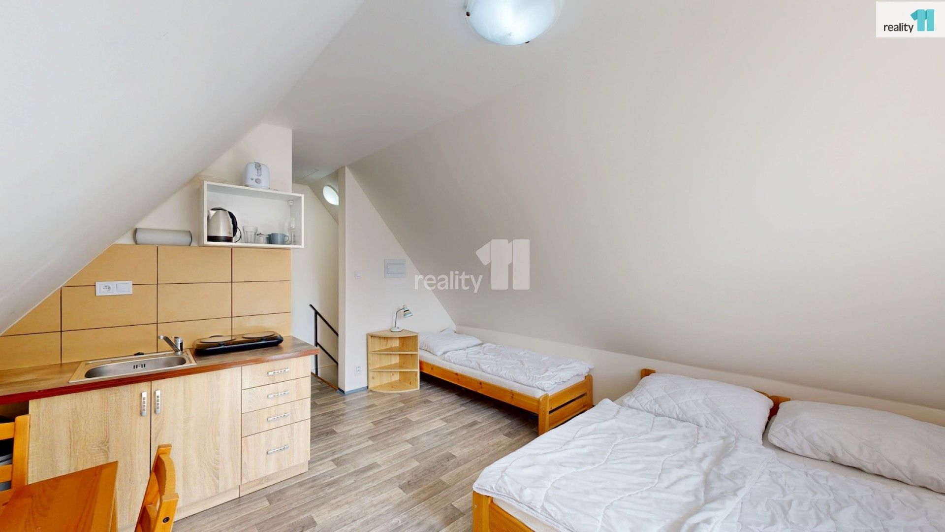 Prodej komerčního prostoru 370 m² - foto 17