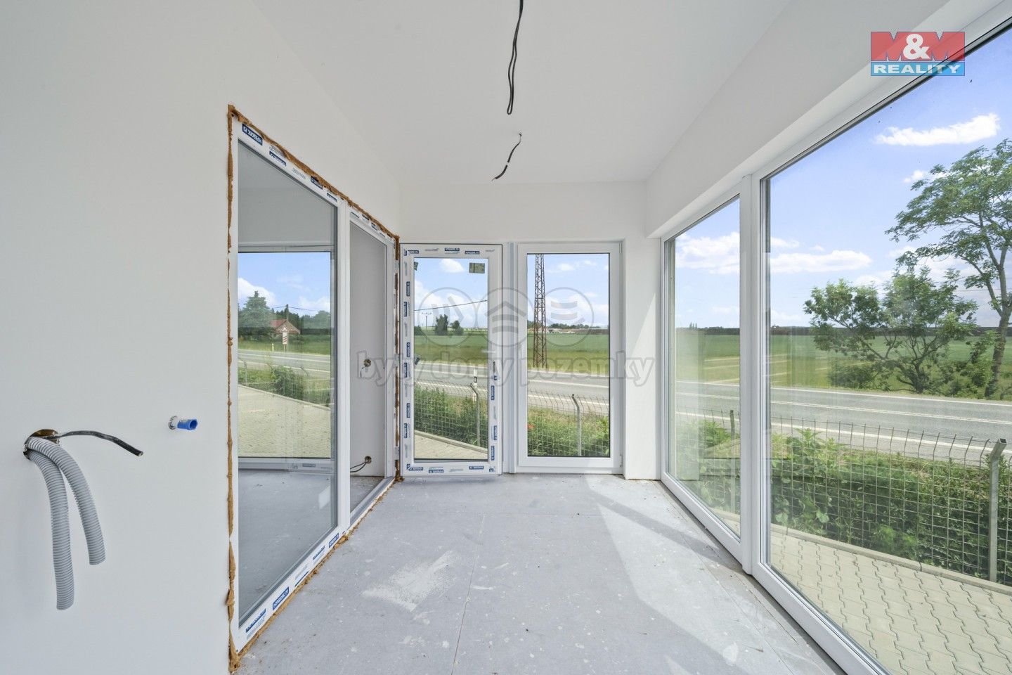 Prodej nemovitosti 95 m² - foto 4