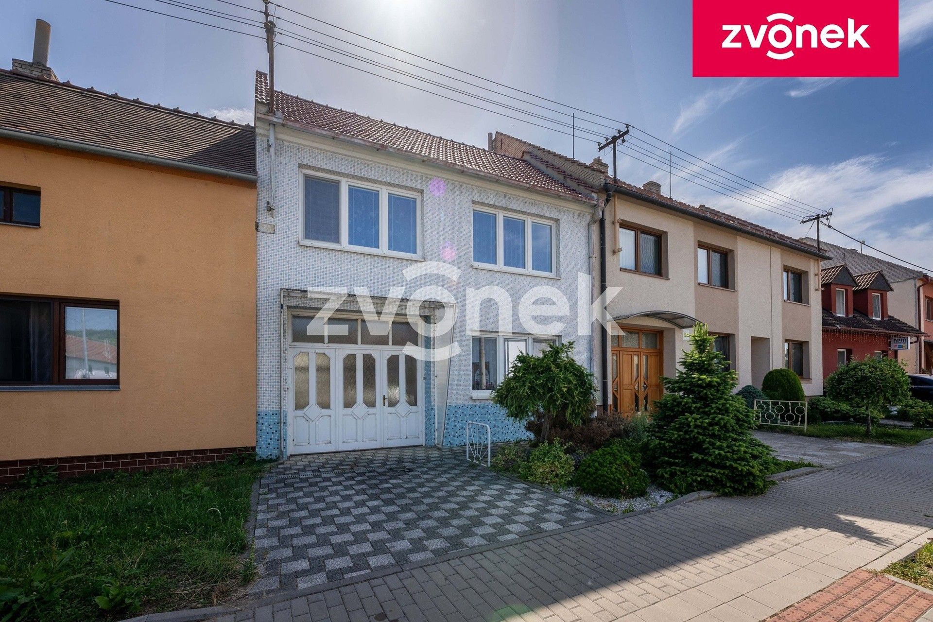 Prodej domu 220 m² - foto 1