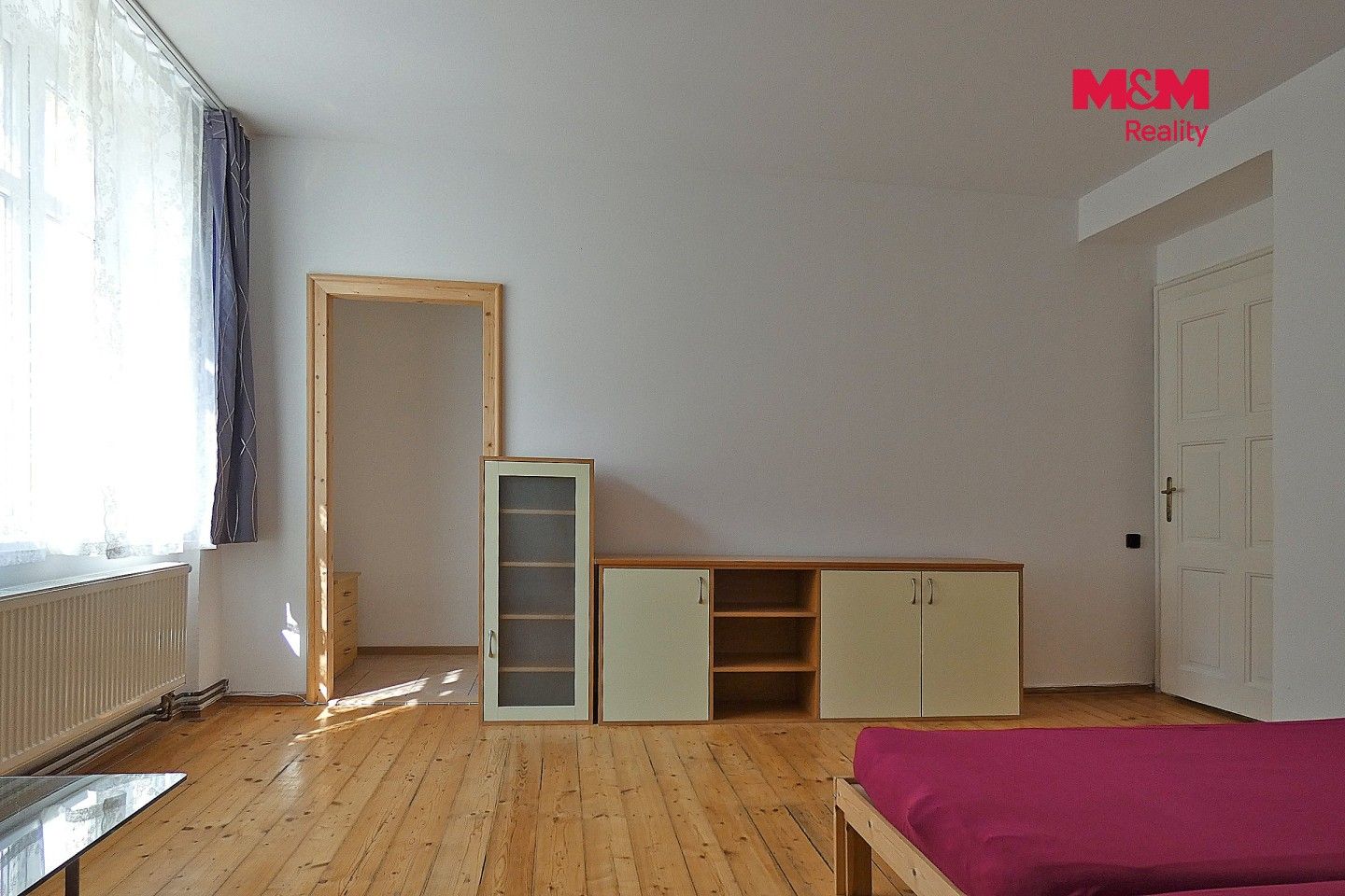Pronájem bytu 4+1 98 m² - foto 8