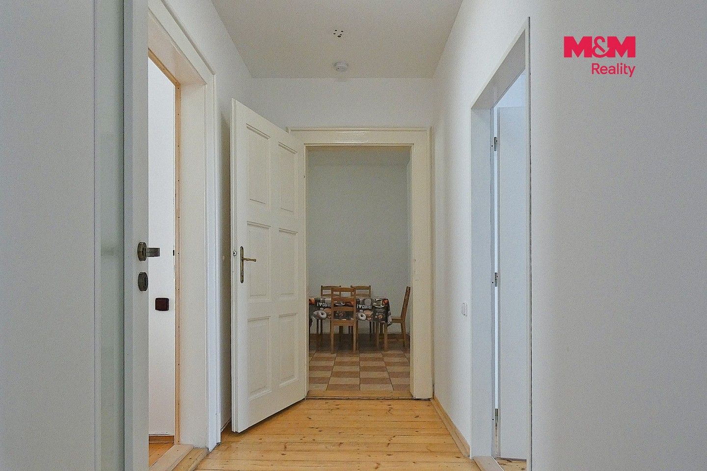 Pronájem bytu 4+1 98 m² - foto 10