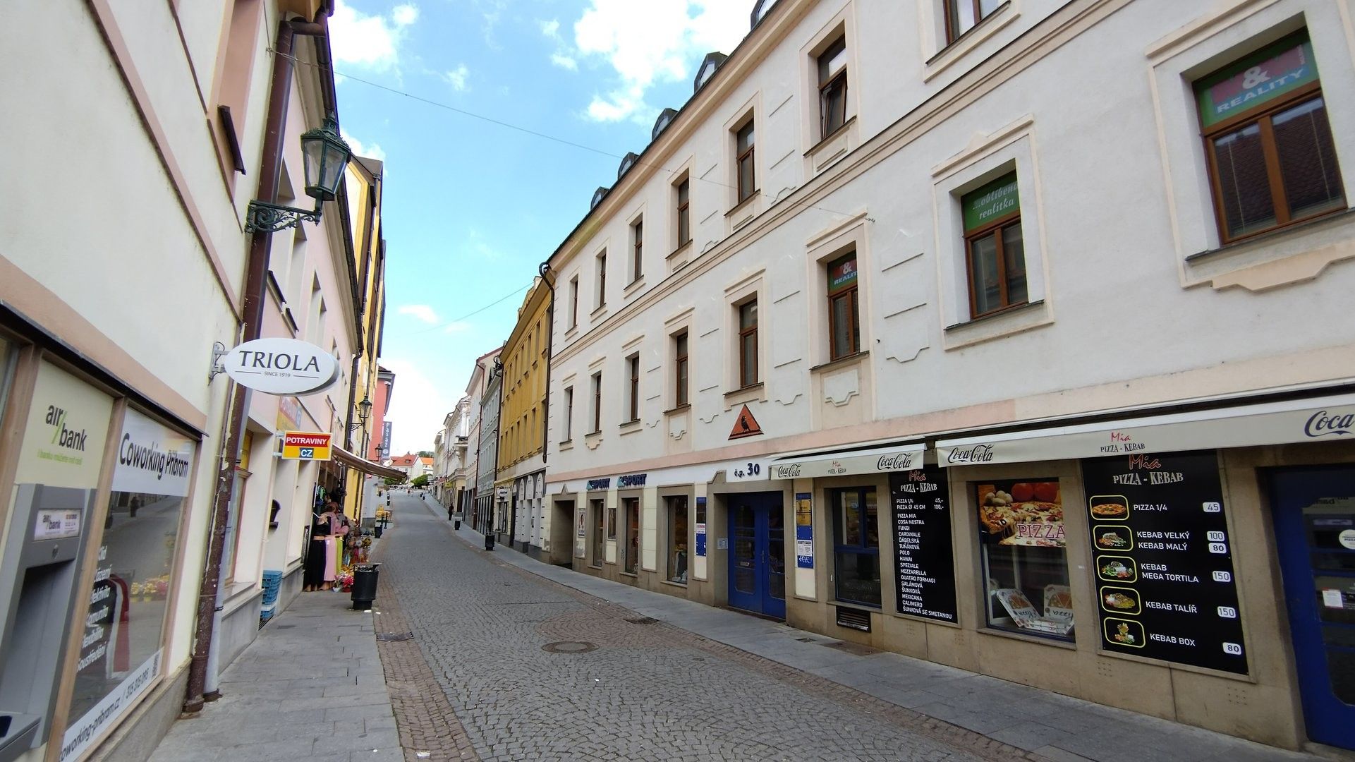 Pronájem bytu 2+1 77 m² - foto 5