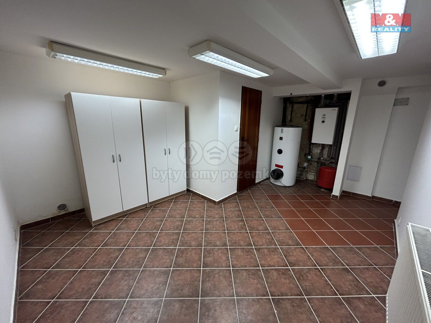 Pronájem komerčního prostoru 31 m² - foto 5