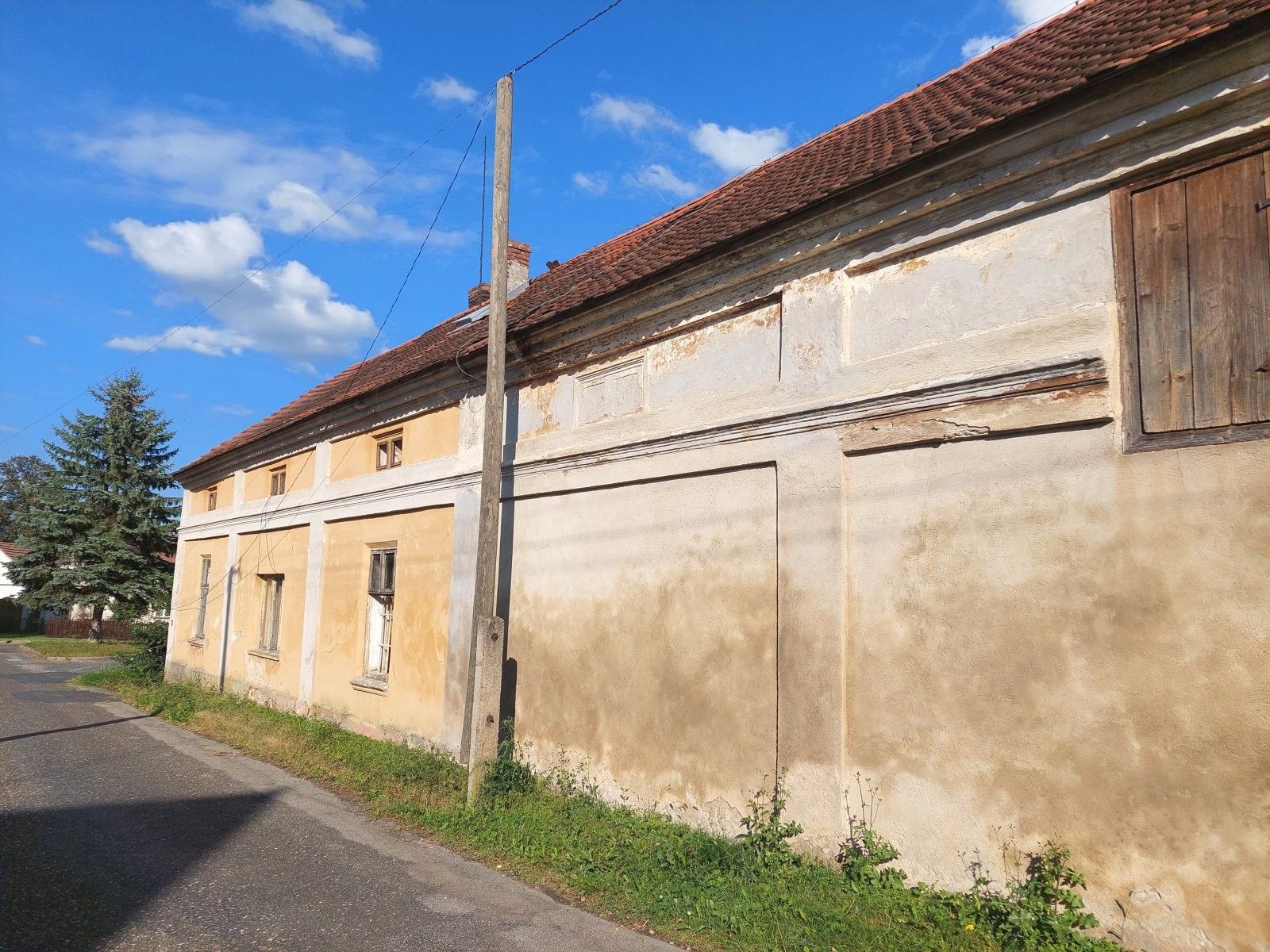 Prodej komerčního prostoru 250 m² - foto 4