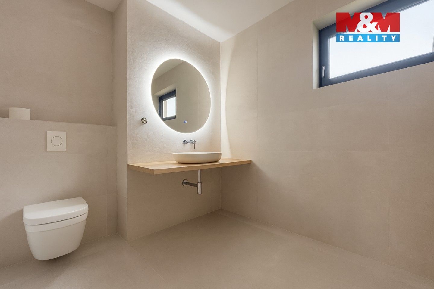 Prodej domu 216 m² - foto 1