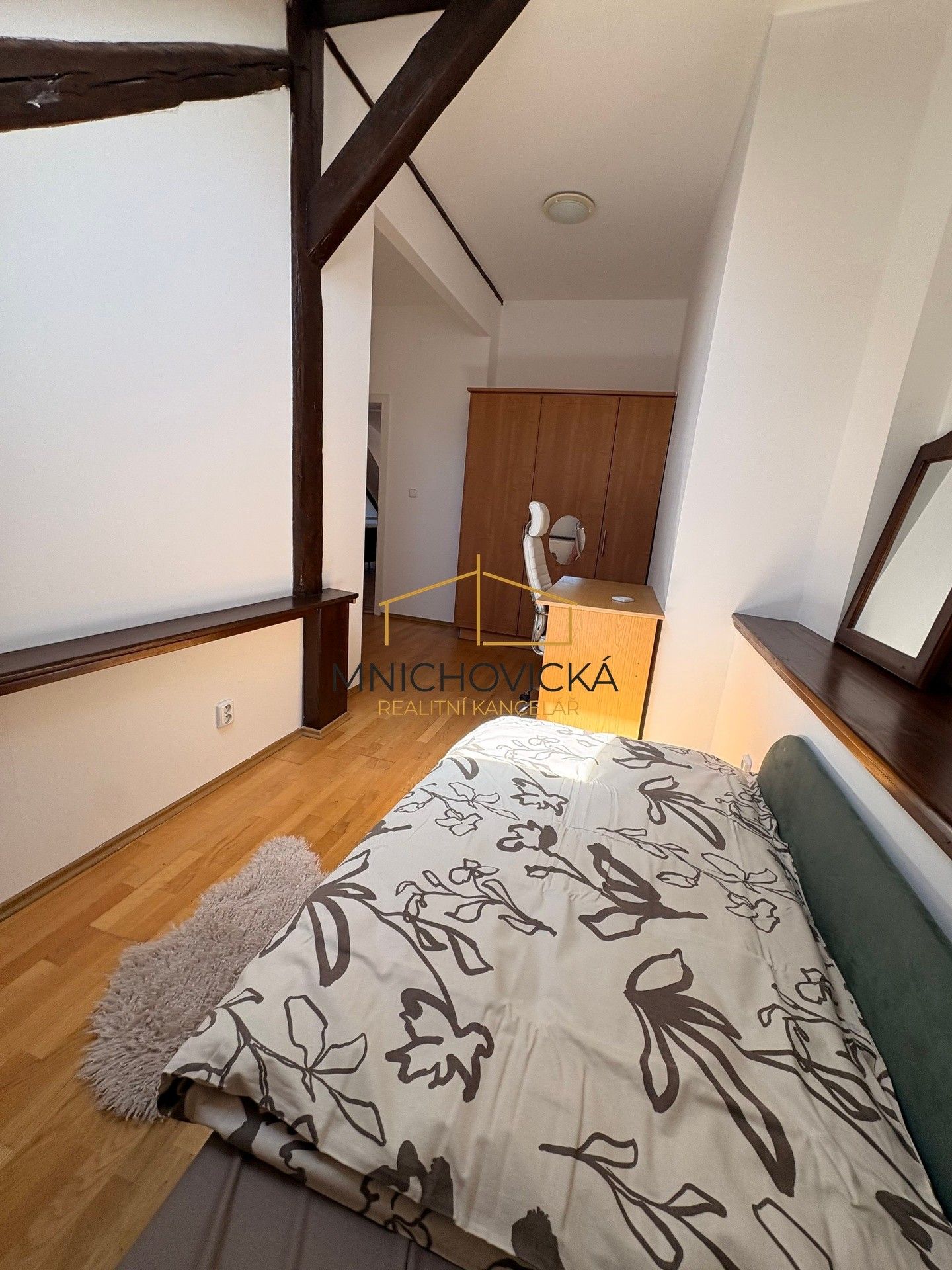 Pronájem bytu 3+kk 87 m² - foto 14