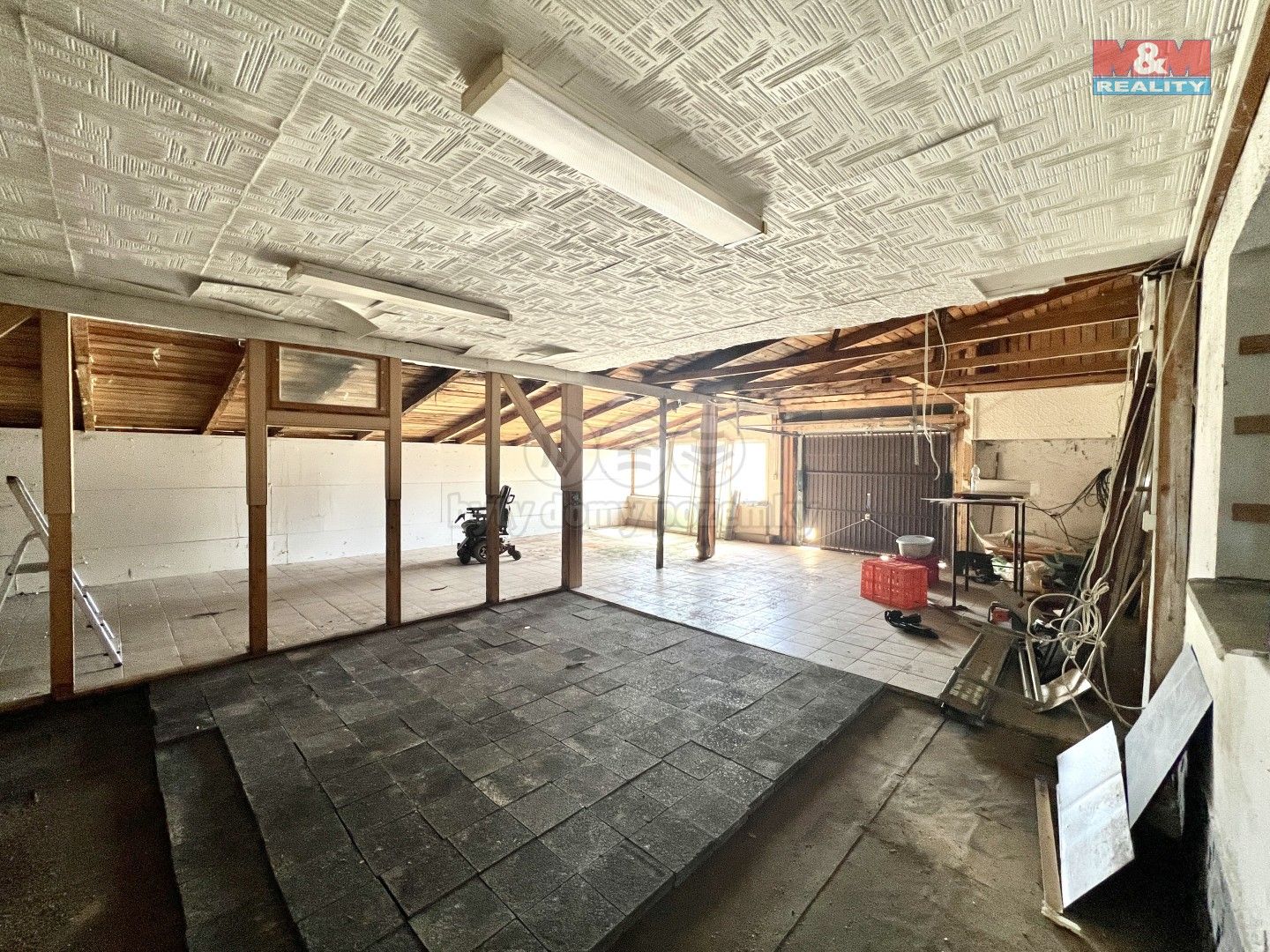 Prodej komerčního prostoru 300 m² - foto 3
