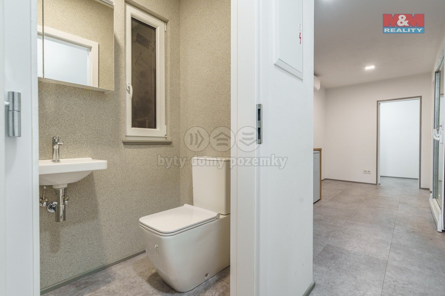 Prodej nemovitosti 30 m² - foto 3